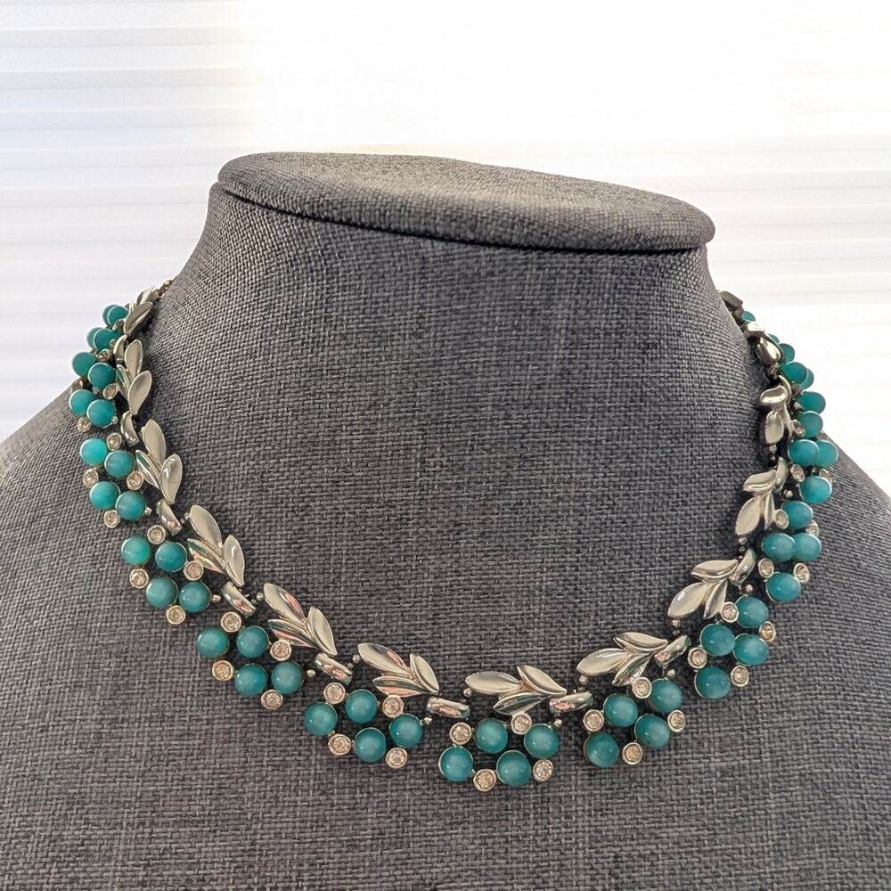 Vintage Estate Retro Silver Tone Rhinestone Leaf Link Collar Choker Necklace
